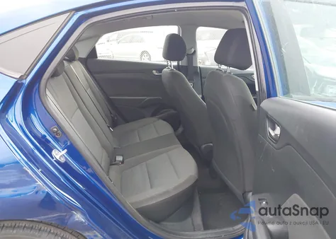 2021 Hyundai Accent Se z USA, uszkodzony, nr VIN 3KPC24A68ME143390